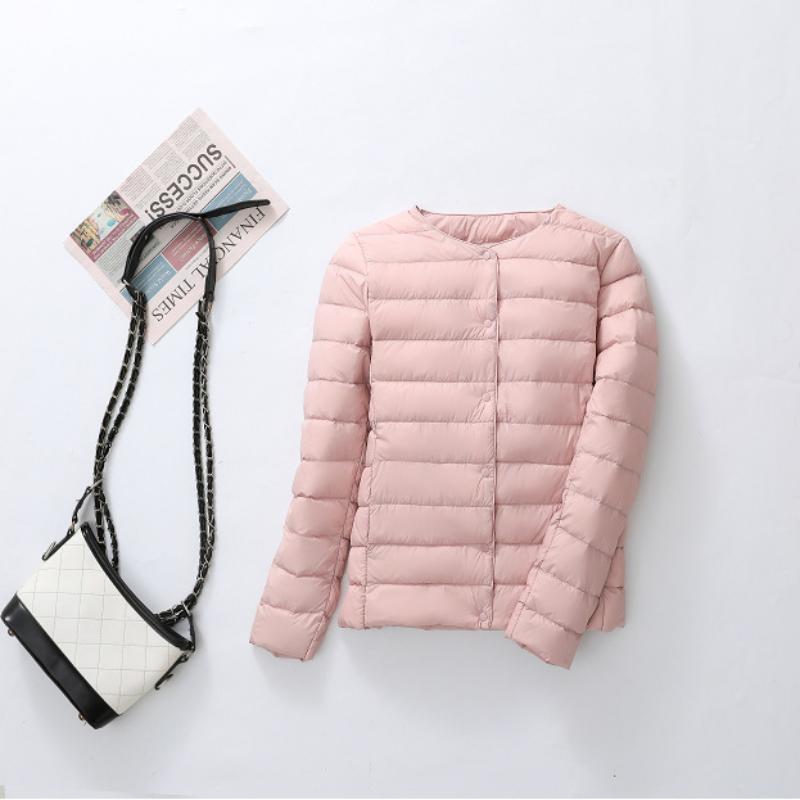 Nové dámské jednobarevné lehké péřové kabáty bez límce na knoflíky Teplá krátká péřová bunda Měkká pohodlná zateplená Slim krátká prošívaná bunda