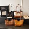 Fashionable Retro Large Capacity Casual Handbag, Shoulder Bag with Shoulder Strap, Crossbody Tote Bag for Commuting.