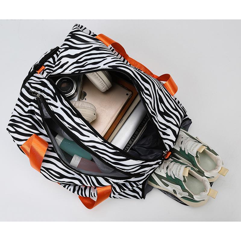 2023 New Women's Travel Bag High Quality Waterproof Nylon Handbag Large Capacity Weekend Travel Luggage Bag for Men