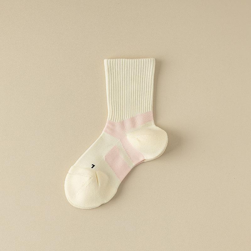 

Профессиональные спортивные носки для детей, модные носки средней длины для весны и осени, впитывающие пот, нескользящие, устойчивые к запахам, носки для фитнеса и йоги слоновая кость