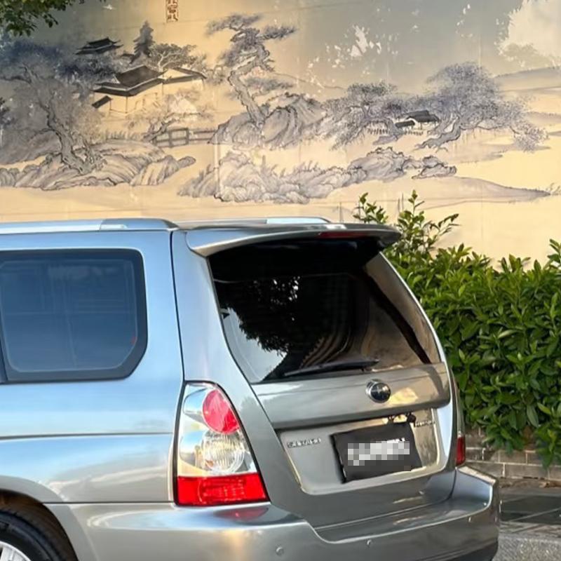 For 2004-2007 Subaru Forester Rear Roof Lip Spoiler Tail Wings ABS Material Black Carbon Car Tuning Styling Body Kit Accessories