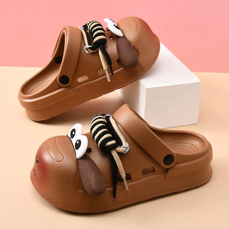 

Модная пара летних толстоподошвенных шлепанцев с отверстиями, увеличивающих рост, нескользящих, дезодорирующих, дышащих, с мультяшным принтом, мужские и женские, пляжные, с сумкой-головой 44-45 коричневый