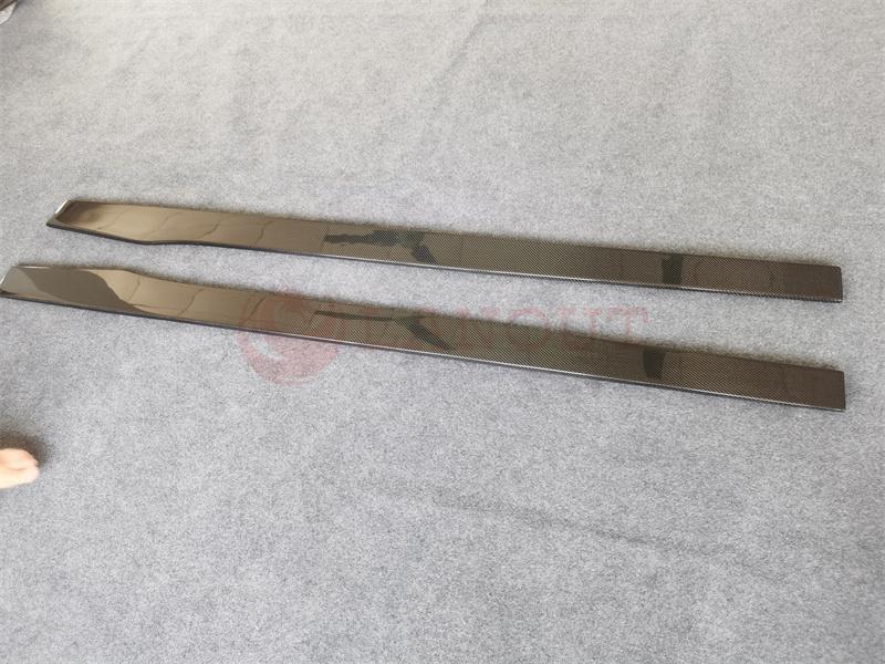 Carbon Fiber Side Skirts For Ferrari California T 2015-2017 TH6