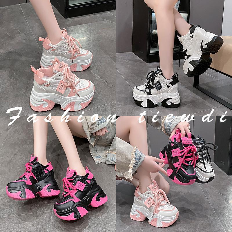 Frühlings- und Herbst-Damenschuhe mit höhenverstärkenden, modischen Kreuzriemen, vielseitige Damenschuhe mit dicker Sohle