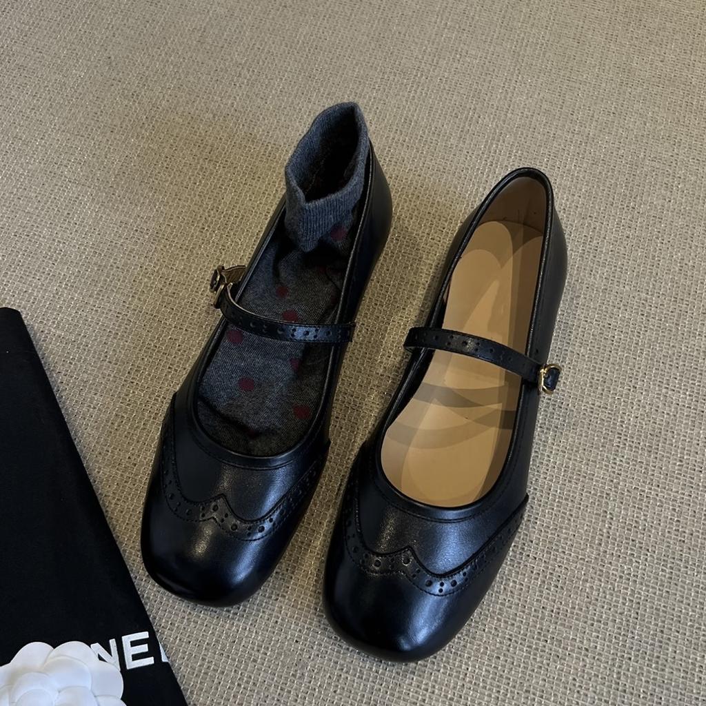 Cowhide version~ Flat-bottomed Brock engraved small leather shoes for women's 2025 spring and autumn new leather round head Mary Jane single shoes