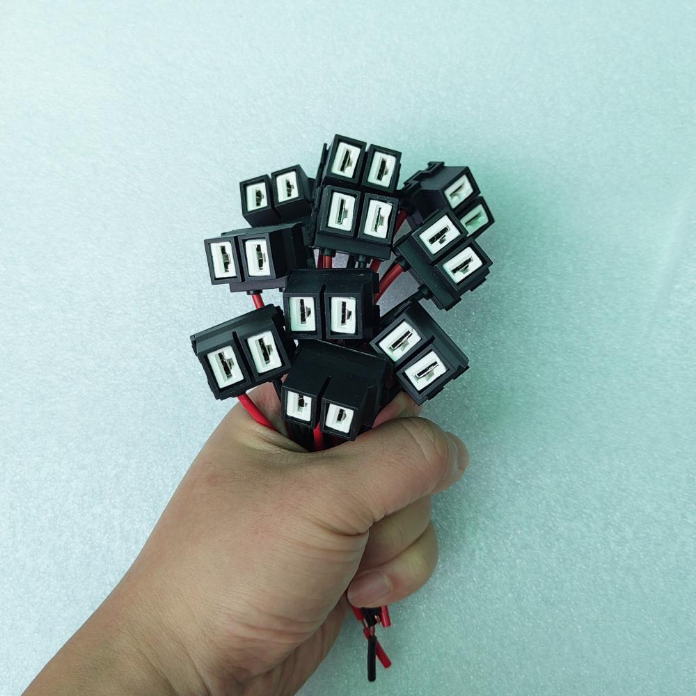 10Pcs Connection H7 Ceramic Connector Lamp Holder Wiring Harness Car Halogen Bulb Socket Power Adapter Plug Wires