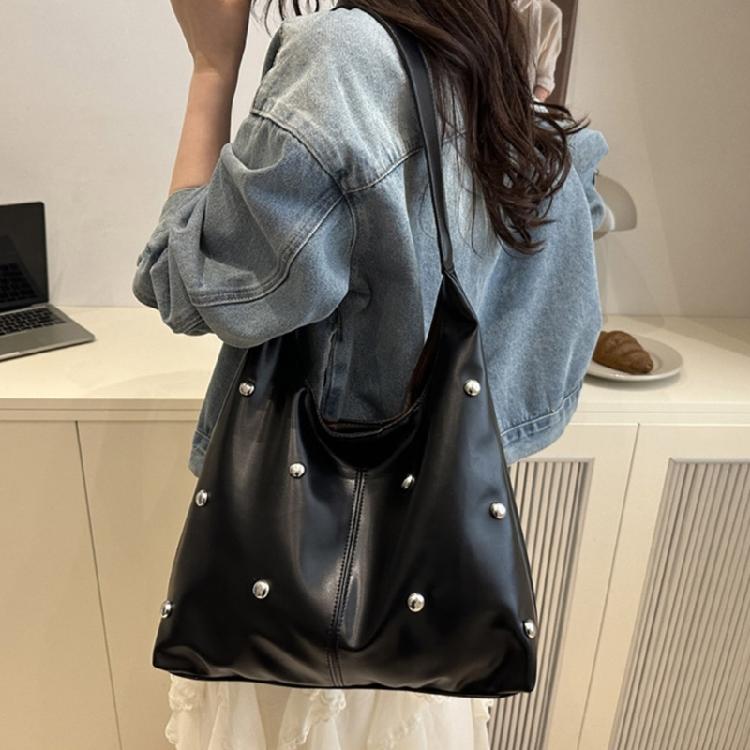 Leather Hoboes Bags for Women Soft Shoulder Purse Slouchy Toted Handbags Crescents Shoulder Bags Punk Underarm Purses