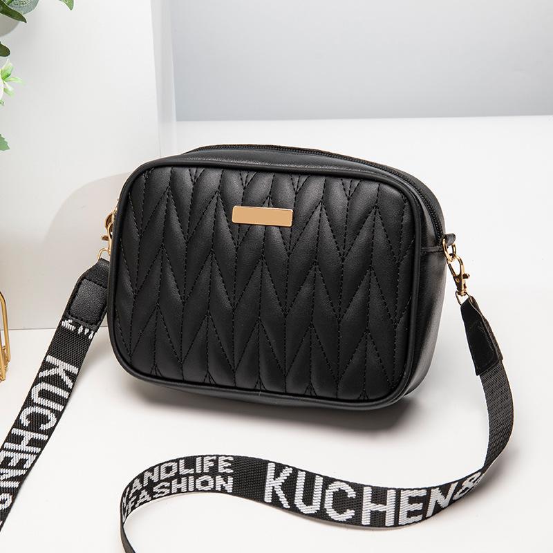 Simple diamond new mini shoulder messenger camera bag versatile niche makeup mobile phone women's bag