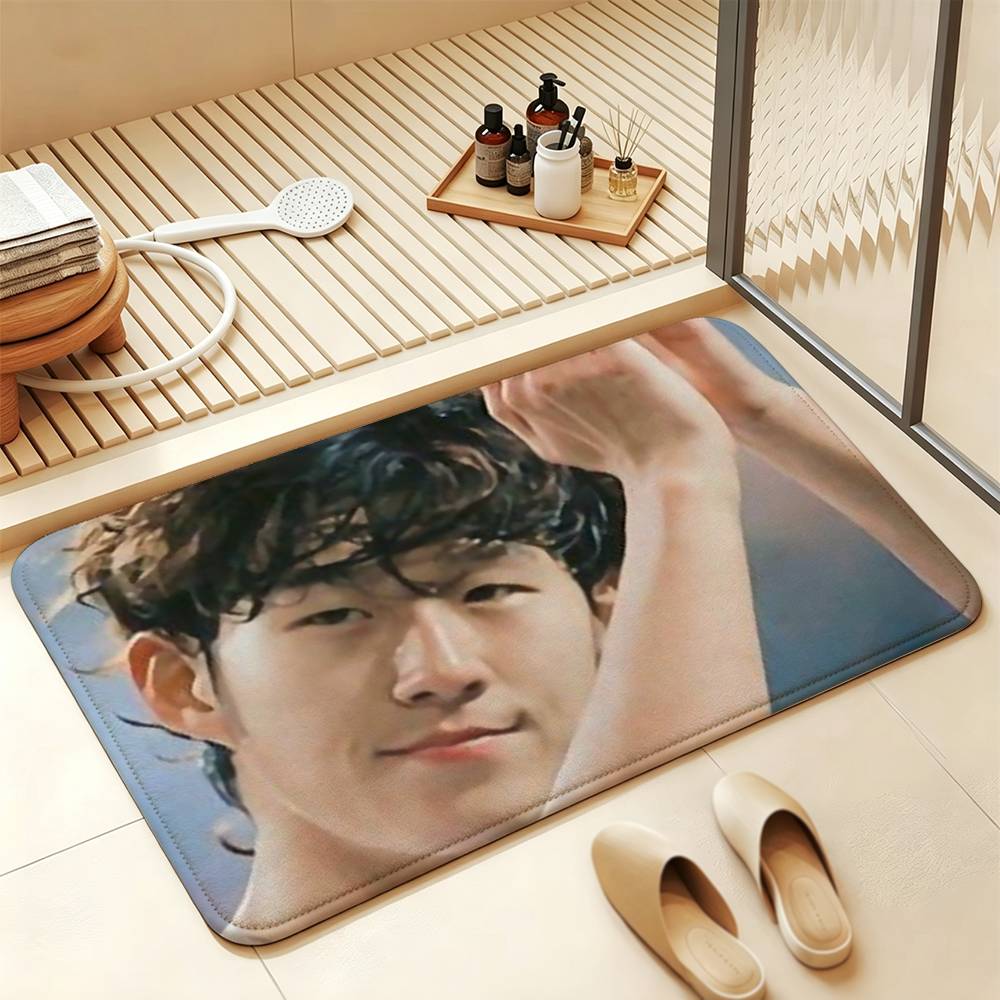S-Son Heung-min Soft Comfortable Short Plush Rug Carpet mat Anti‑Slip Floor Mat Machine Washable Home Decor