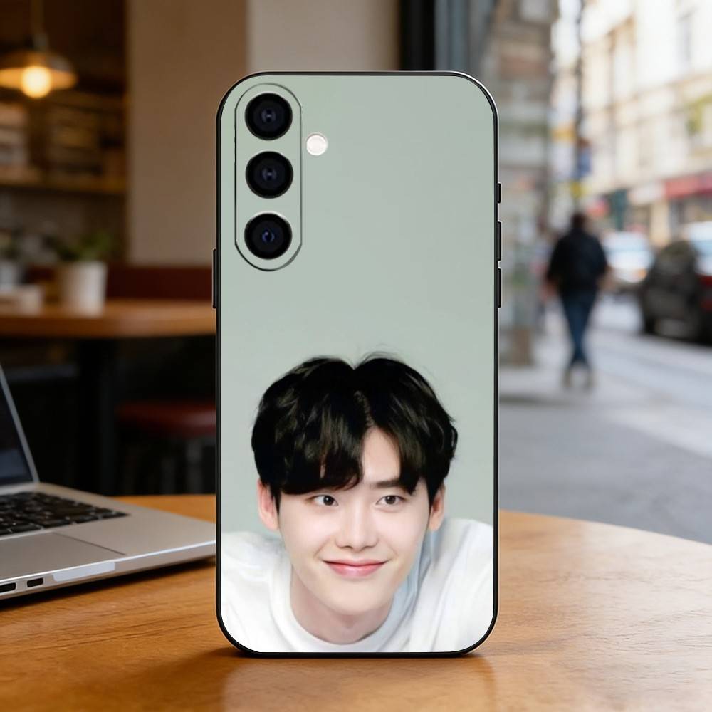 Korean Actor Lee Jong-suk Phone Case For Samsung Galaxy A73,A72,A71,A70,A53,A52,A51,Others Soft Black Cover
