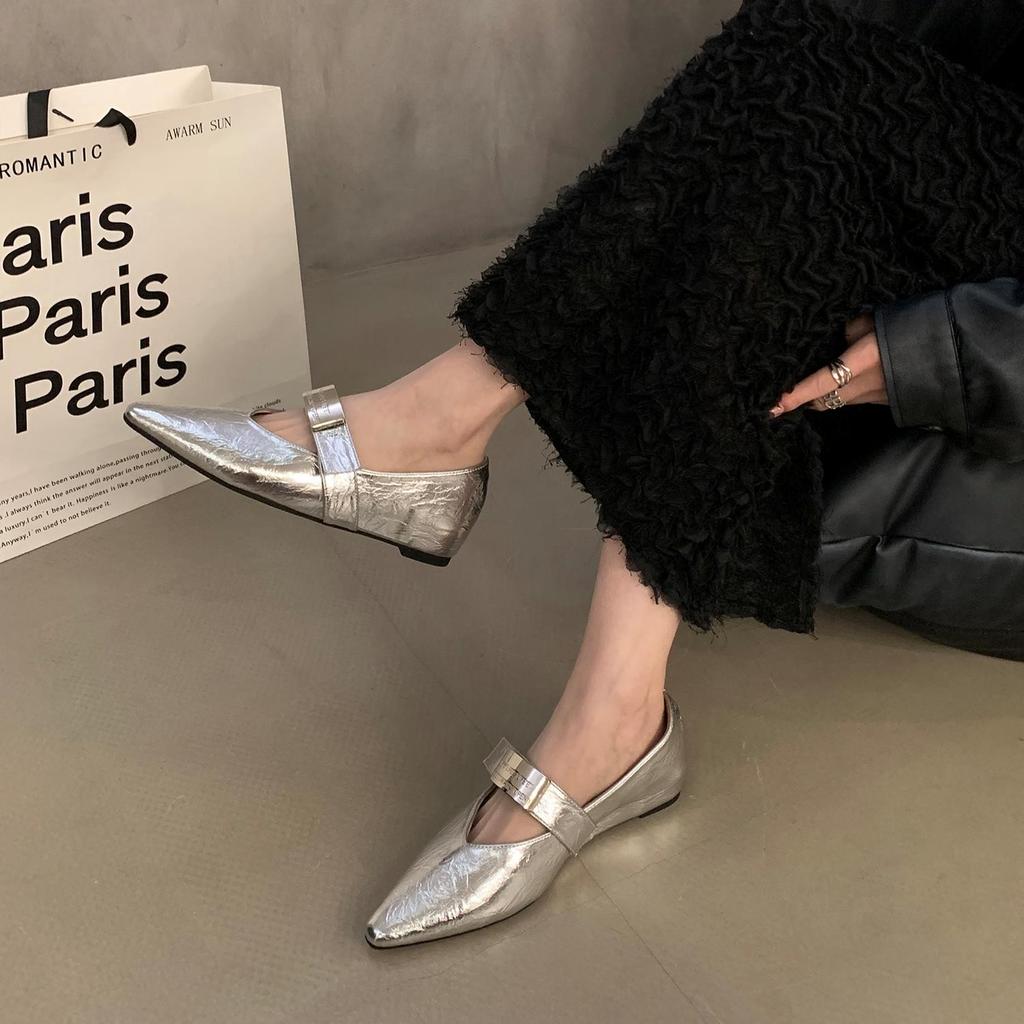 Fashion Flat Shoes Women's Plus Size Women's Shoes 41 42 43 Spring and Autumn 2025 New French Pointed Women's Mary Jane Shoes Loafers