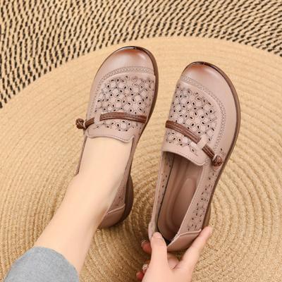 Soft-soled Mother Shoes Summer Breathable Non-slip Hollow Hole Shoes Sandals All-match
