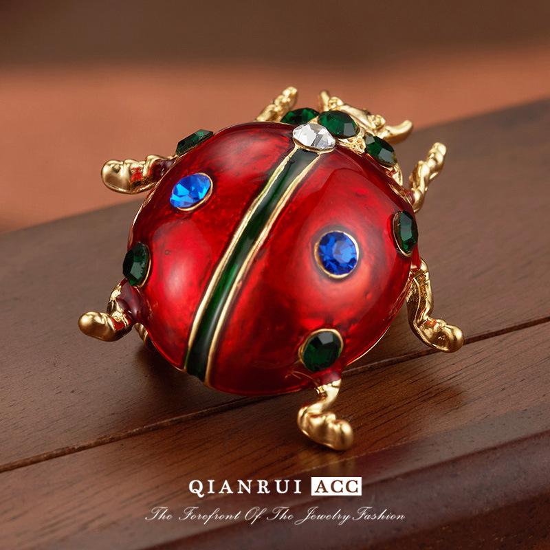 Vintage Ladybug Brooch - Retro Beetle Design Luxury Jewelry Accessory for Women