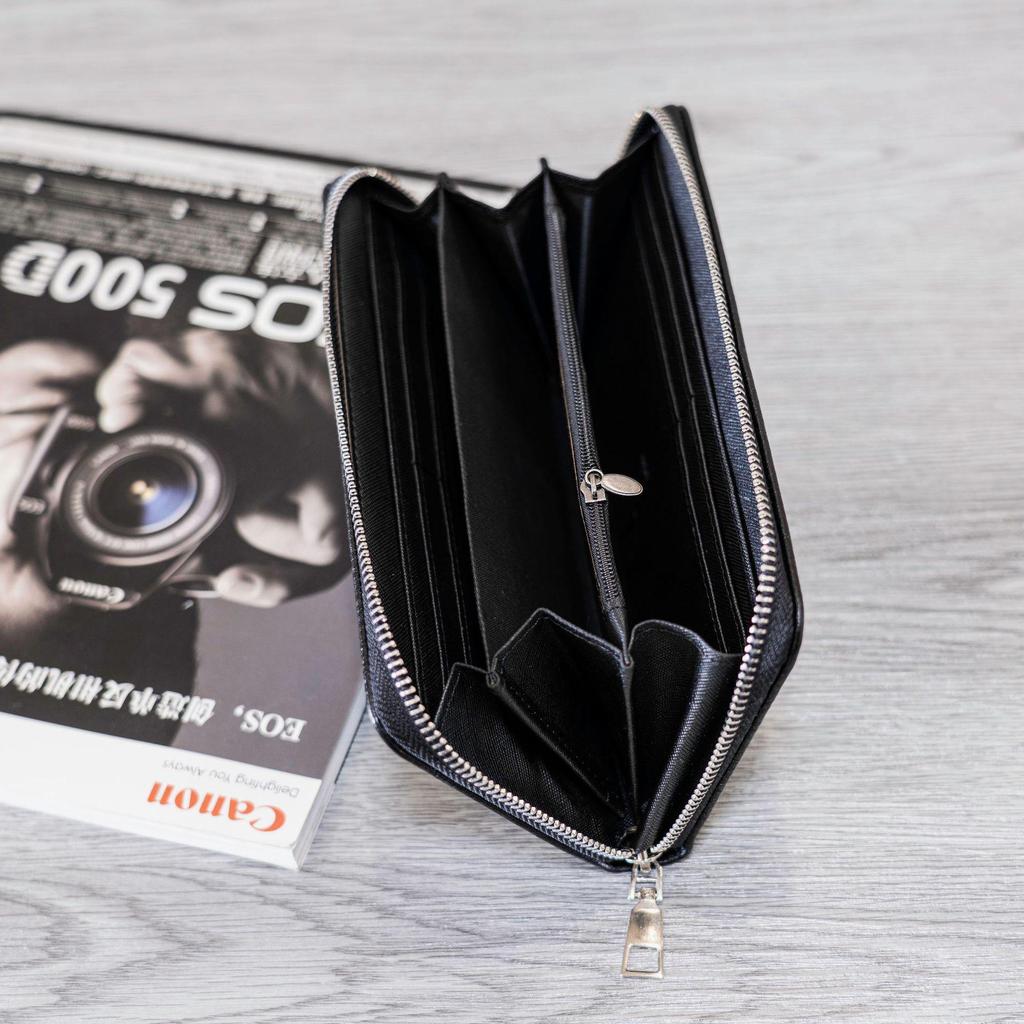 Men's Large Leather Clutch Wallet with Zip-Around Closure and Multi-Card Slots