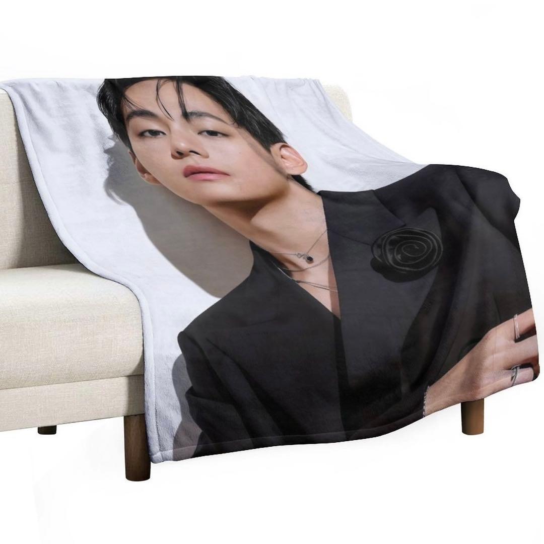 

[Б/У] Одеяло BTS COMPOSE COFFEE Тэхён V V