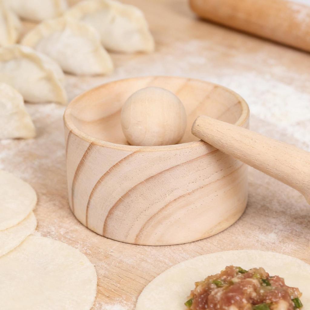 Wooden Dumpling Maker Mold Non-Stick Manual Press Dumpling Skin Press for Party Holiday Gathering, Spring Festival Cooking Tool