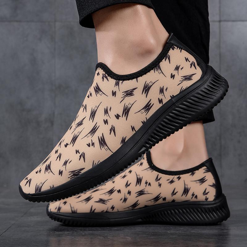 Fashion Outdoor Men Sneakers Walking Shoes Mesh Low Top Casual Shoes Lightweight Breathable Running Shoes Slip on EVA Sole EU 39-47