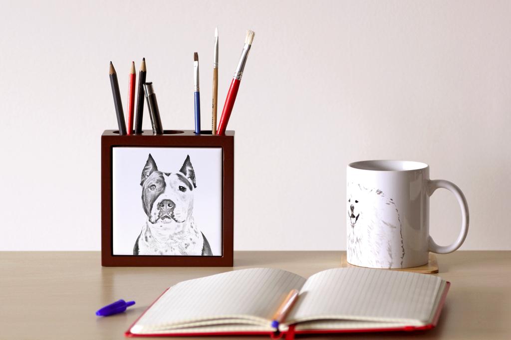 American Staffordshire Terrier, Amstaff – Pen holder with a dog, desk organizer with a print | Art-Dog