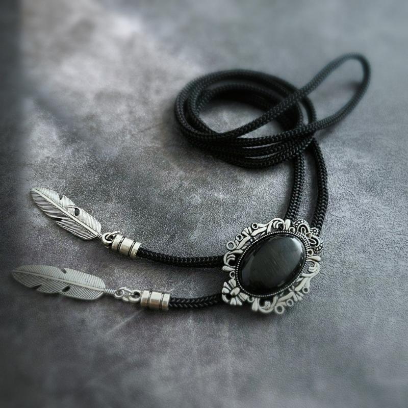 Men Women Handmade Vintage Bolo Tie Western Cowboy Braided Rope Necktie with Antique Stone Feathered Pendant Necklace