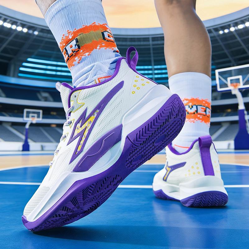 New Basketball Shoes Cushioning Rebound Youth Trend Sports Shoes Non-Slip And Wear-Resistant Professional Practical Basketball Shoes