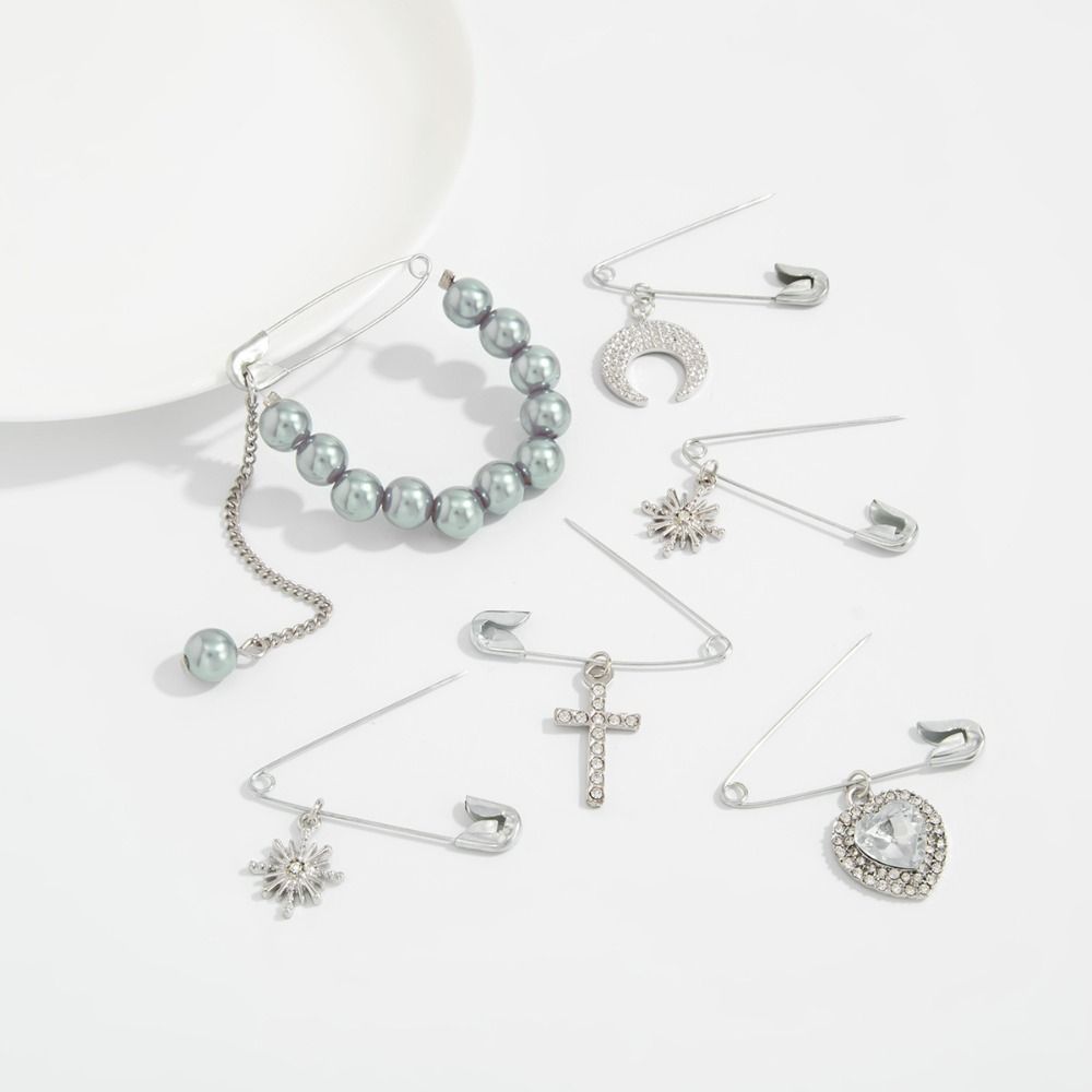 Minimalist Style Tassel Chain Brooch Heart Trouser Fastener Pants Chain Pin Jewelry Accessories