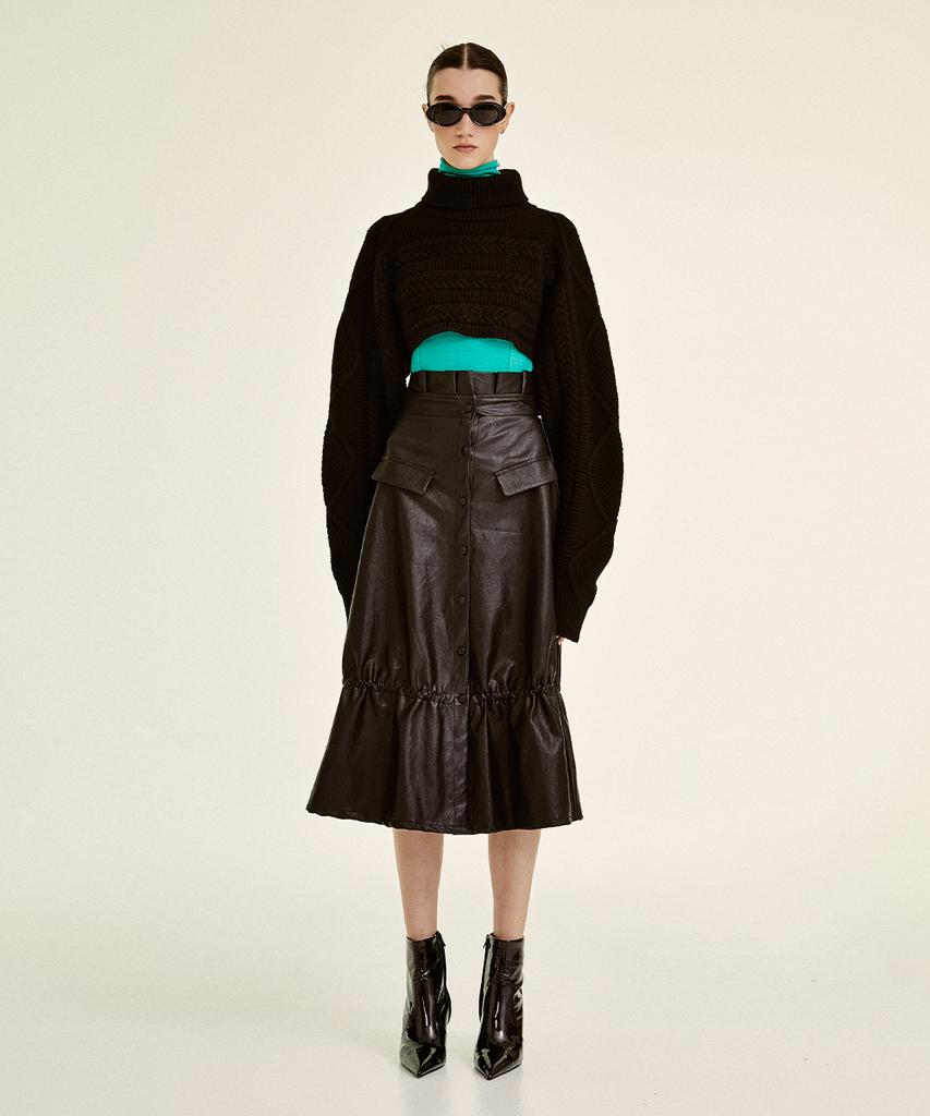 Nadeubilliji Candy High-Neck Knit - Black