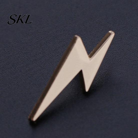 Cast Alloy Brooch Three-dimensional Brooch, Geometric Lines Lapel Pin, Men Suit Accessory with Safety Pin Base, Electroplated Fashion Accessories