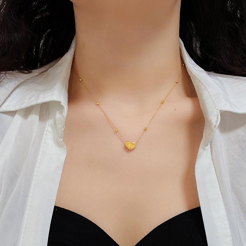 Women Fashion Simple Love Heart Titanium Steel Clavicle Necklace Jewelry