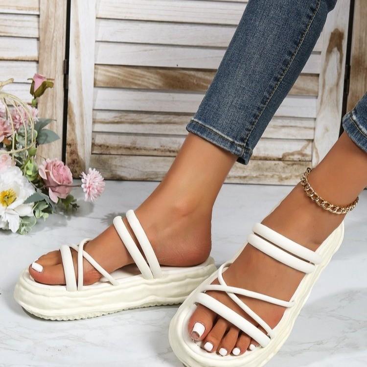 

Мода 2025 Новые летние женские шлепанцы на мягкой подошве и кожаные шлепанцы двойного ношения в сочетании с формальными сандалиями на мягкой подошве, изготовленными из 35 бежевый