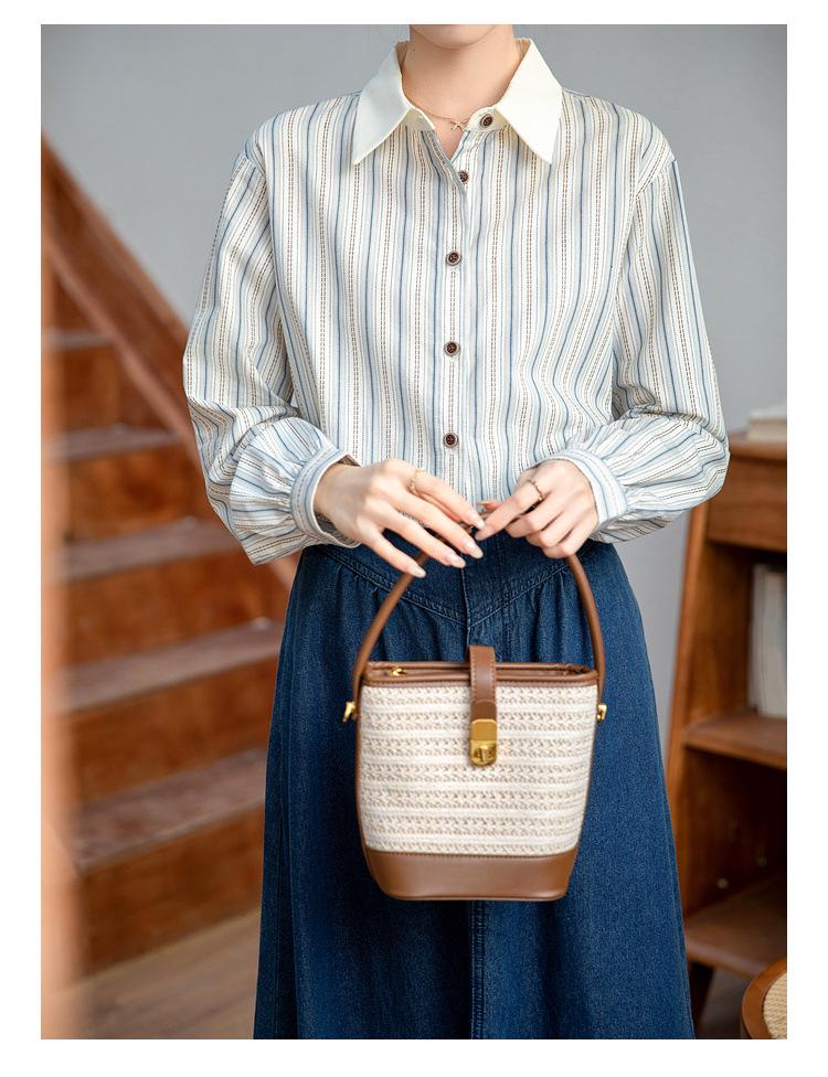 Women's Blue Striped Shirt with Contrast Collar, Retro Hong Kong Style, Loose Fit, Long Sleeve, 2026 Spring Design