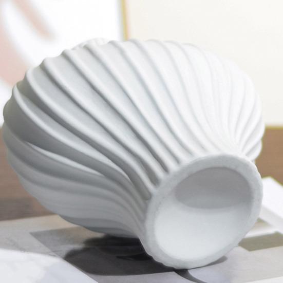 Ceramics Ribbed Flower Vase Minimalist Modern Flower Holder Container Home Office Table Centerpiece Decorative Floral Plants Vase