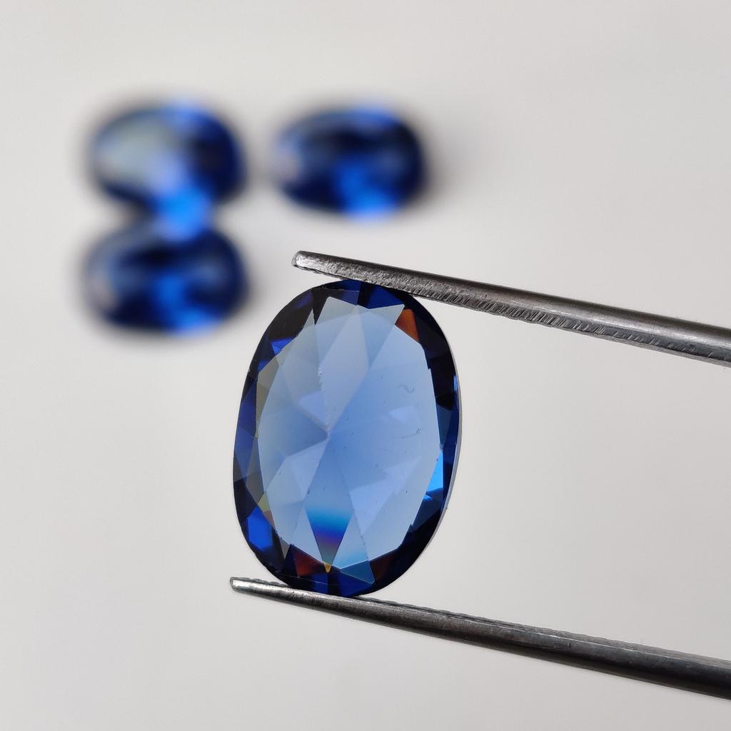 Tansanit Farbton natürlich ovaler Schliff 14x10 mm Größe Zirkon, heilende blaue Farbe Zirkon Lot, Lose Zirkonia Lot.