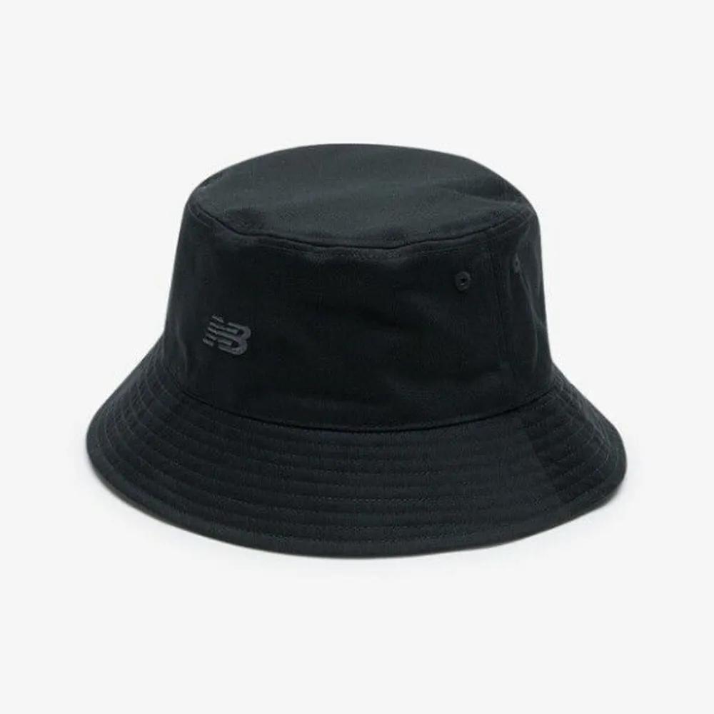 [New Balance] Hat OQK NBGDFS1112-19 Reversible Cotton Bucket Hat FREE