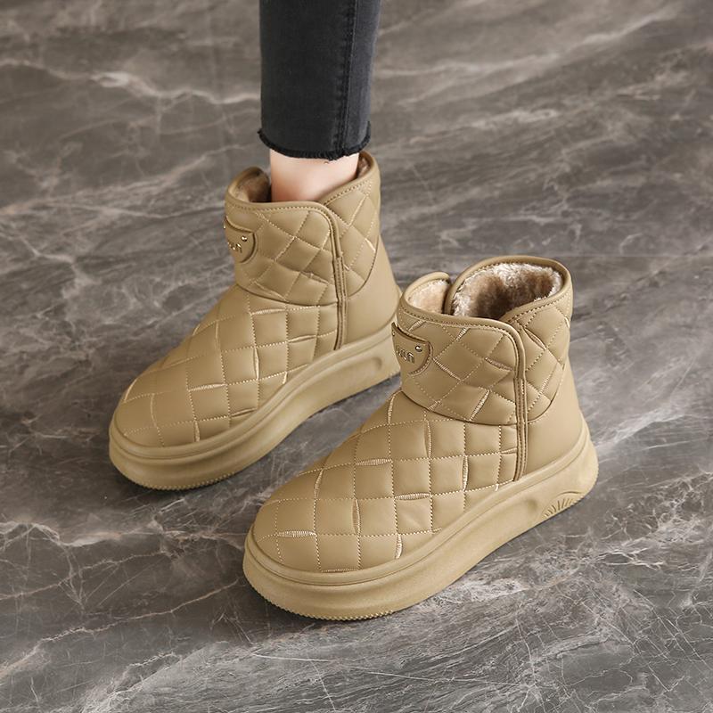 Harbin high-top velvet thickened snow boots winter new thick-soled leather-faced large cotton shoes