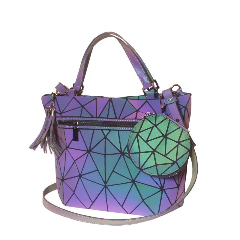 

New Tote Bag Luminous Shoulder Bag Women s Fringed Pendant Messenger Bag Zipper Handbag Versatile Large-capacity Women s Bag