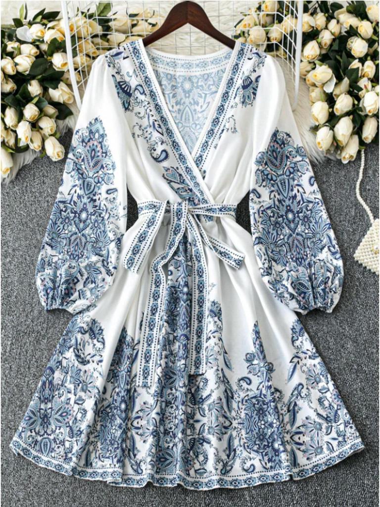 Elegant Bohemian V-Neck Long Sleeve Lantern Dress - 2025 Autumn Collection