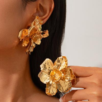 KunJoe Luxury Punk Gold Color Big Flower Stud Earrings for Women Exaggerated Multi Layer Petal Piercing Earrings Wedding Jewelry