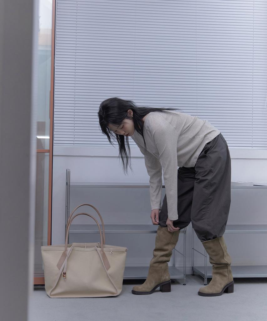 Haveawhale Sio Canvas Bag (Be)