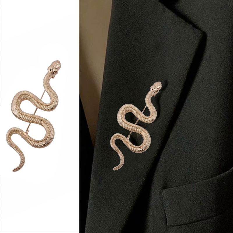 Vintage Snake Brooch Cloak Pin Scarf Shawl Buckle Clasp Pin Brooch Penannular Brooch for Costume Accessory Gold Silver