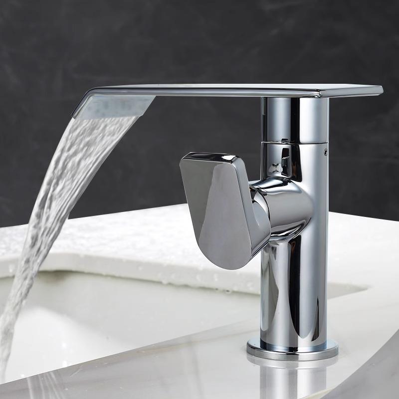 Brushed Gold 360 Rotating Bathroom Faucet Brass Basin Faucet Black Waterfall Tap Wash basin Faucet Hot & Cold Lavotory Faucet