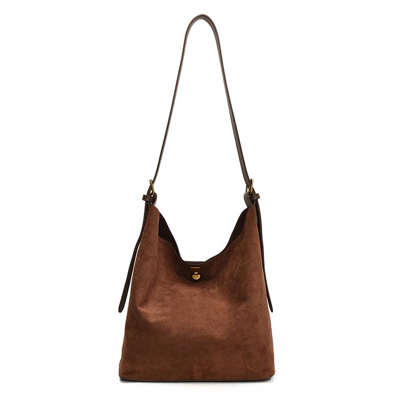 This Year's Popular Popular Bag Women's Large-capacity 2025 New Autumn and Winter Versatile Messenger Simple Tote Bucket Bag