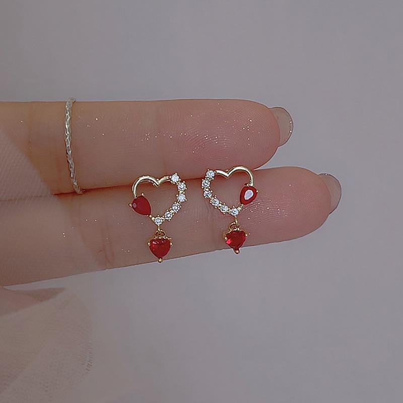 Sweet Love Stud Earrings Women'S Light Luxury Gentle Zircon Red New Year'S Earrings Temperament Versatile Fashion Earrings