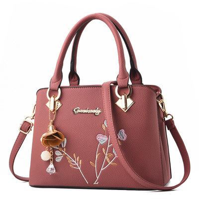Women Embroidery Tote Bag High Quality Leather Ladies Handbags 2025 Women Shoulder Bag Small Crossbody Bags for Women Sac A Main