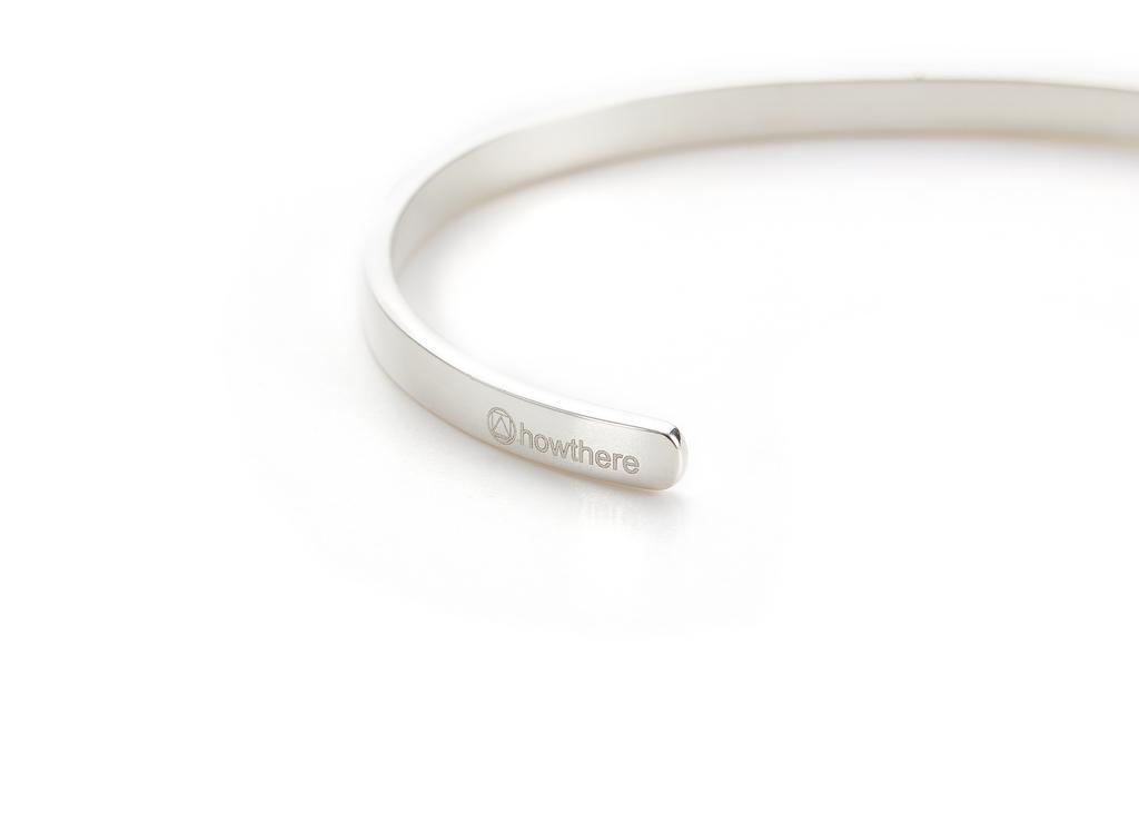 Howthere Ring My Bell - Basic Silver Bangle
