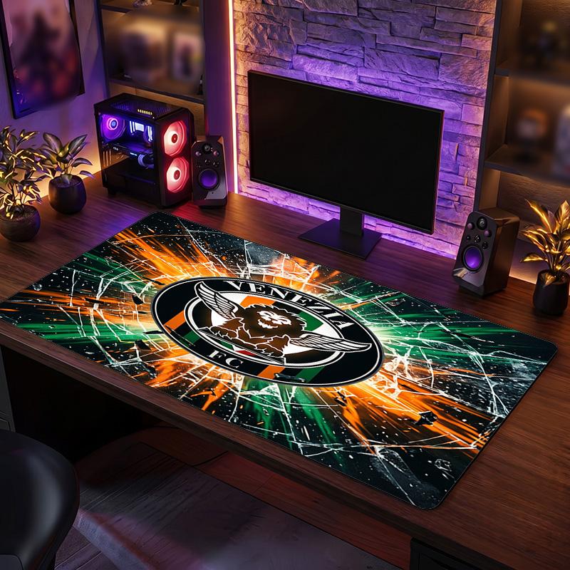 Venezia FC Football Print Large Mouse Pad, Anti-Slip Extended Gaming Desk Mat for Office Home