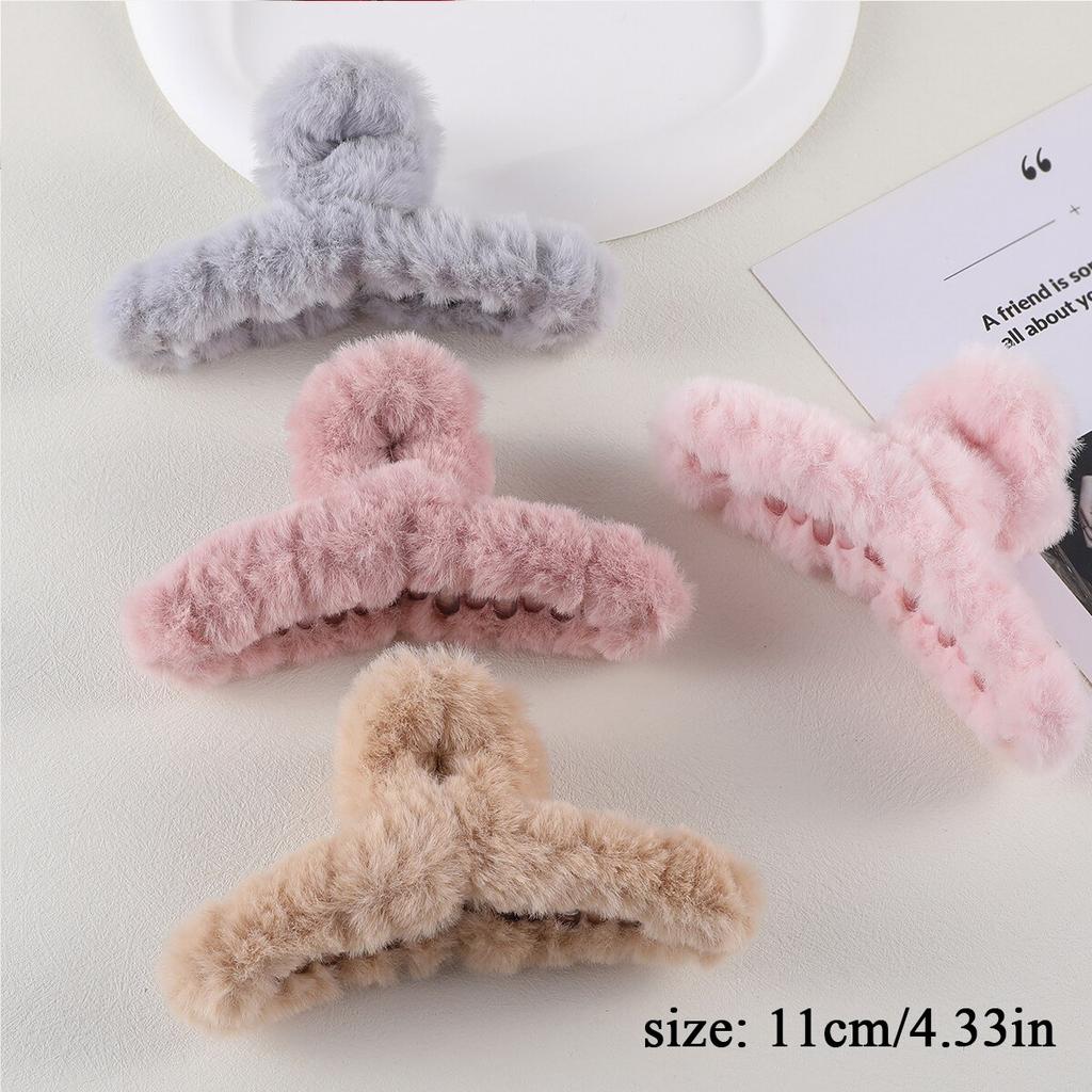 4Pcs/Set Plush Hair Claw Elegant Acrylic Hairpins Faux Fur Hair Clip Barrette Crab Headwear for Women Girls Hair Accessories