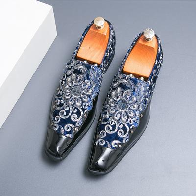 Mocassini da Uomo Ricamati Scarpe di Lusso in Pelle Verniciata per Matrimonio Festa Uomo Designer Comode Traspiranti Scarpe Eleganti Taglie Forti