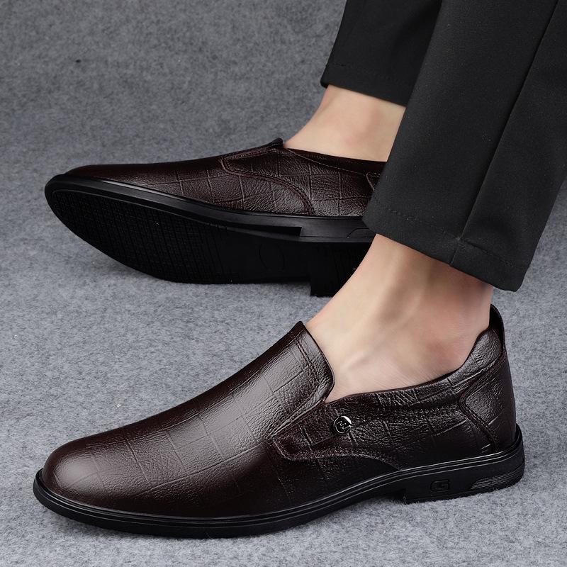 Sleeve casual leather shoes men's first layer cowhide business men's shoes non-slip soft sole soft surface driving shoes men's single shoes