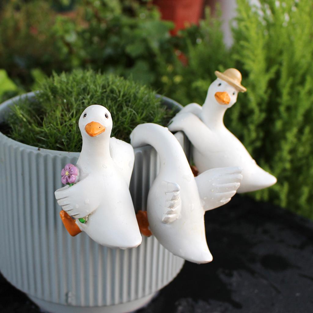 3 duck pendants, garden bonsai decoration animal pendants, resin handicrafts