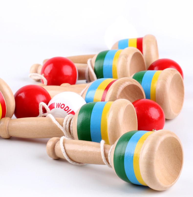 Wooden Skills Cup,Throw and Catch Ball,Traditional Game for Kids Hand Eye Coordination Educational Game, Exercise The Brain